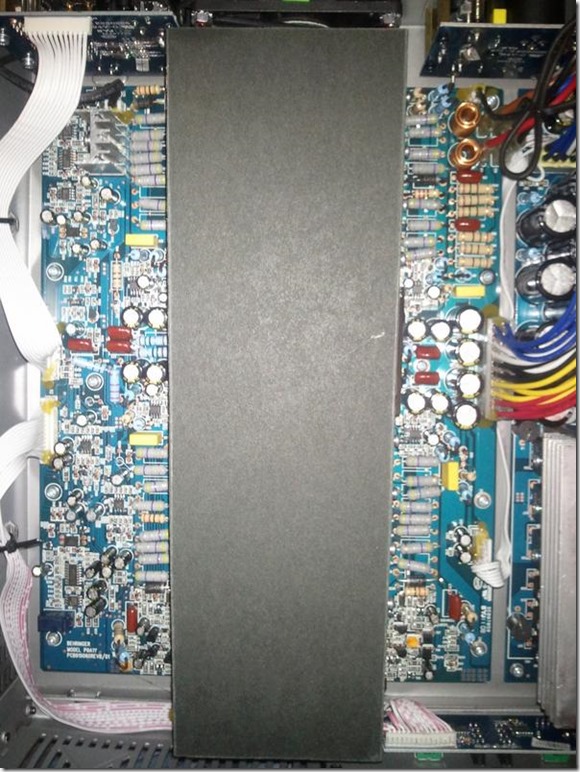 The BEHRINGER EPX4000 amplifier, and deteails on the EPQ2000